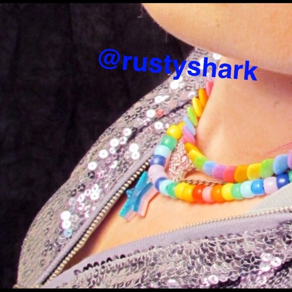 ISO rainbow heart beads necklace by Target - Picture 6 of 6